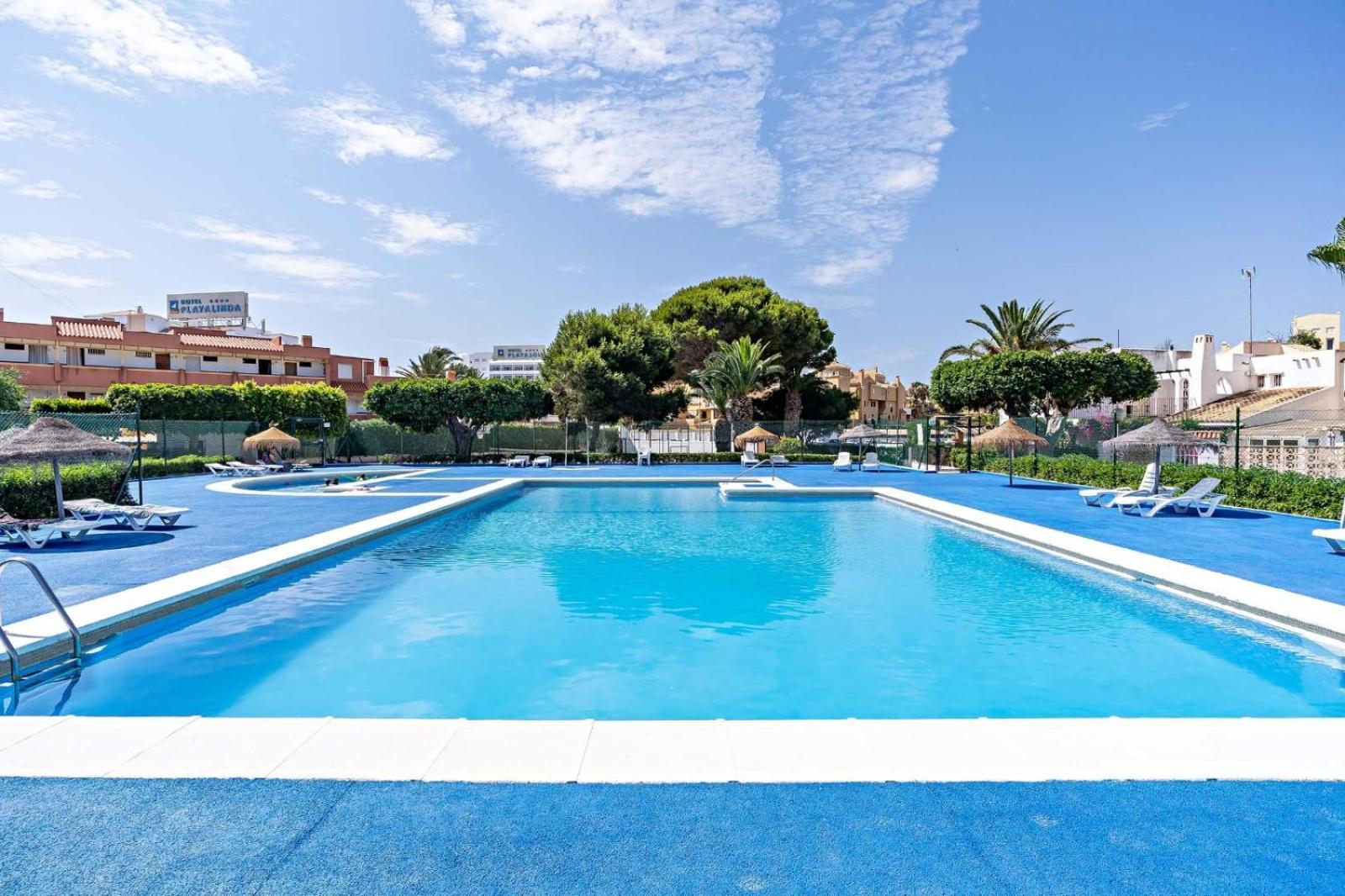 Апартаменти Capri - Pueblo Italia Рокетас-де-Мар Екстер'єр фото